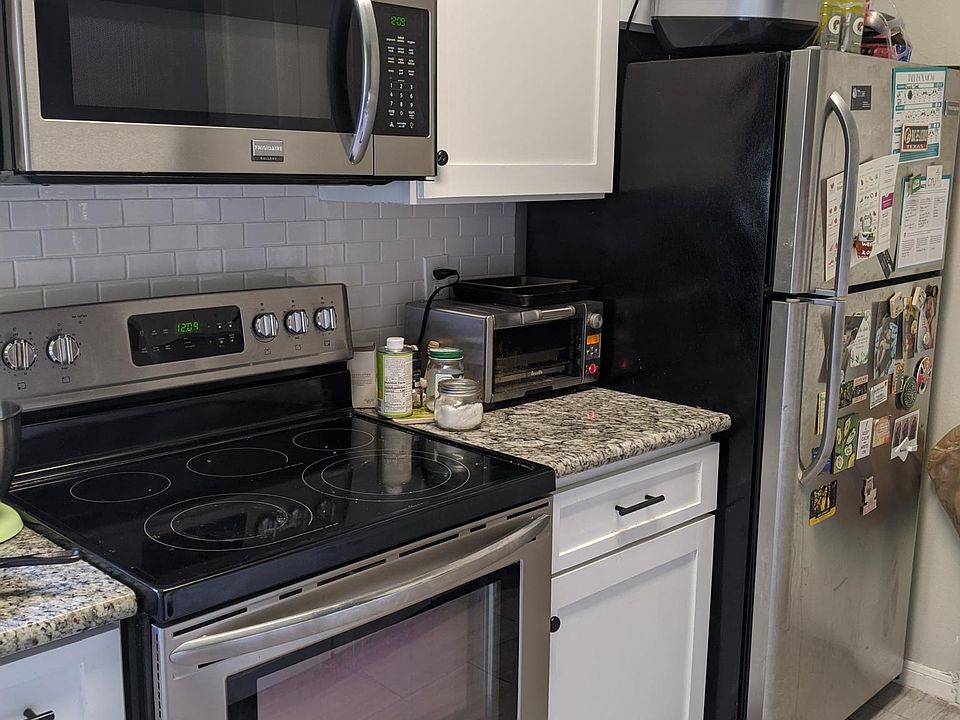 All appliances included in the lease