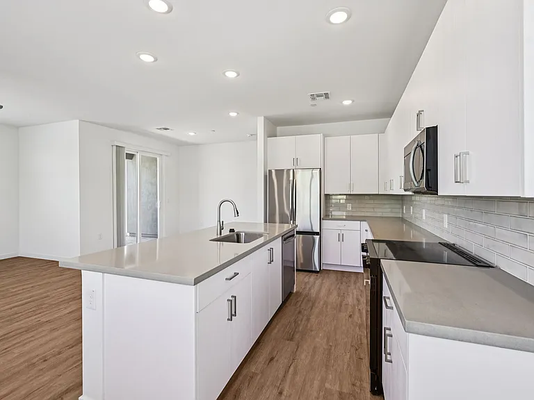 Agave Townhomes — Photo 58