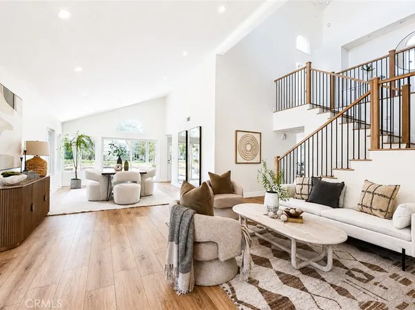 8 Del Rey #17, Irvine, CA 92612