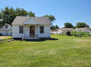 1304 Ansborough Ave, Waterloo, IA 50701