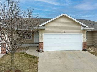 3375 Prairie Bend Cir, Marion, IA 52302