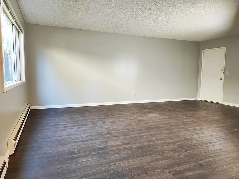 Taylor Place Apartments II — Photo 12