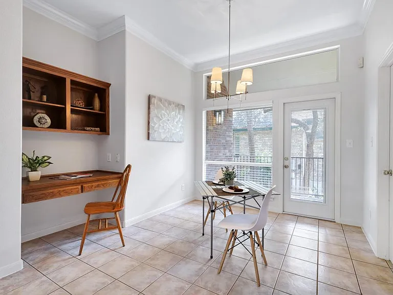 26 Silverhorn Dr — Photo 18