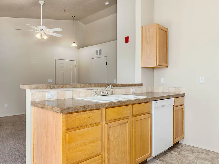 3388 S Milan Ave #3388 — Photo 14