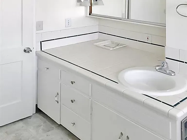 7020 SW Country Club Dr — Photo 15
