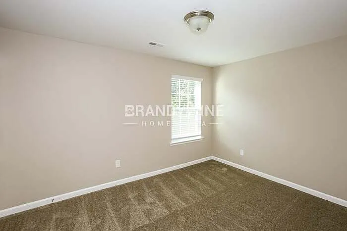 6825 Pennyroyal Way — Photo 11