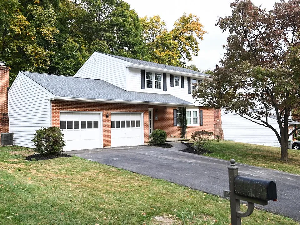 2622 Majestic Dr