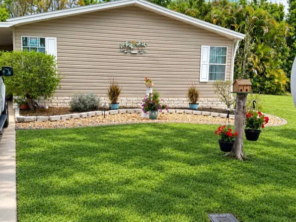 3437 Nine Iron Ct #64, North Fort Myers, FL 33917