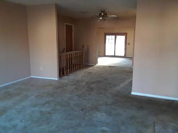 3rd image of 3428 Misty Creek Dr