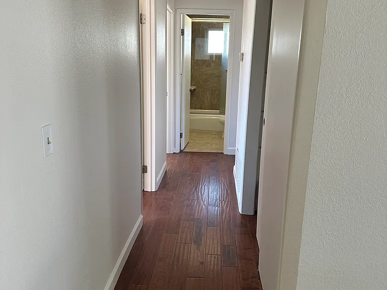 2023 Portsmouth Ct — Photo 3