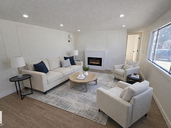 2nd image of 305 Calahoo Rd #92