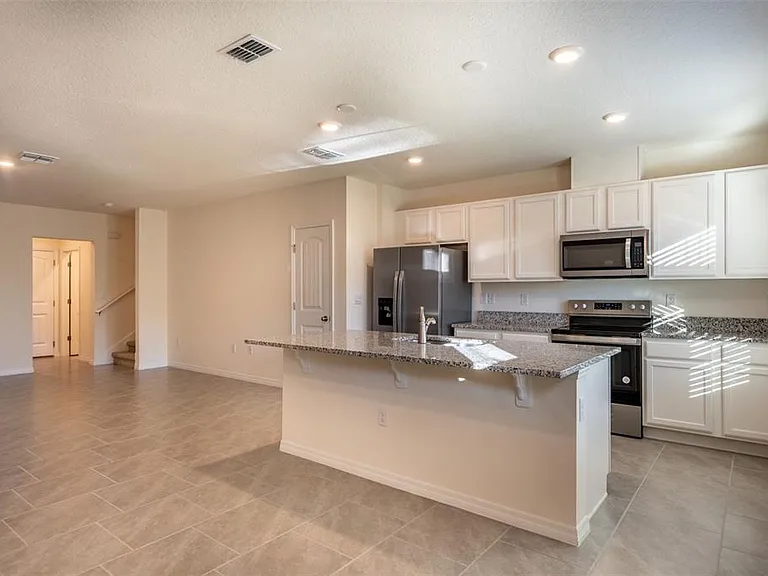13453 Sagestone Dr — Photo 7