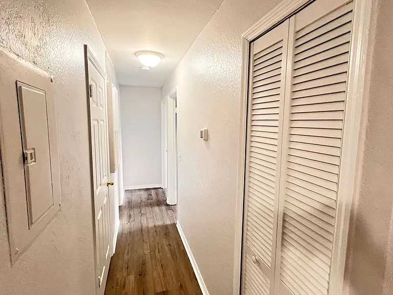 3043 Antique Oaks Cir #170 — Photo 18