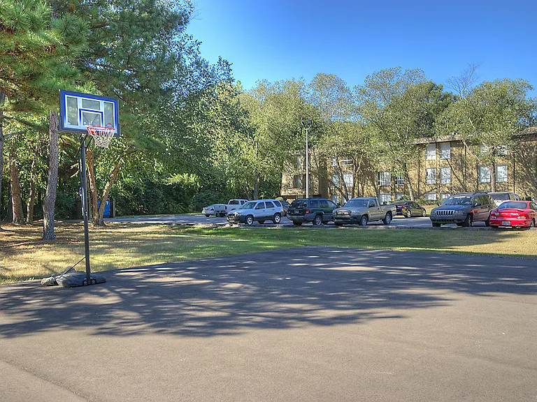 Summer Trace Apartments — Photo 28