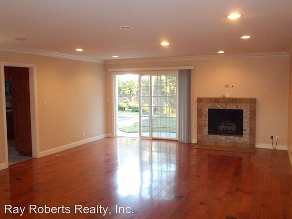 2nd image of 409 Purdue Cir