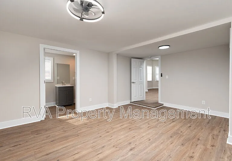 9800 Golf Course Dr — Photo 8