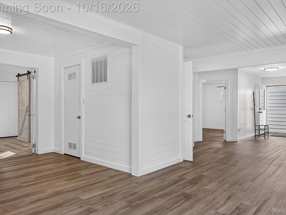 34129 Rhonswood St, photo 6