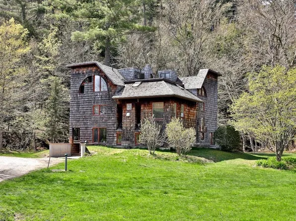 1402 Route 125, Hancock, VT 05748