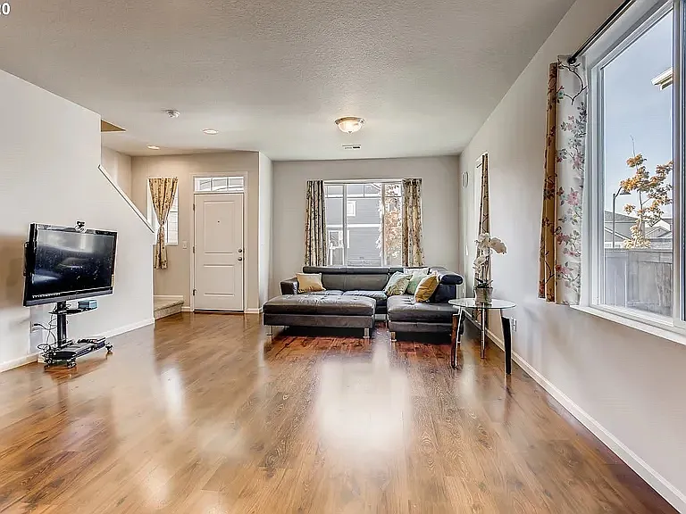 7374 NW Brugger Rd — Photo 5