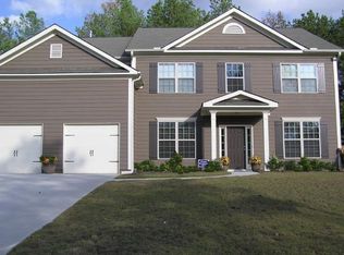 35 Mulberry Dr, Senoia, GA 30276
