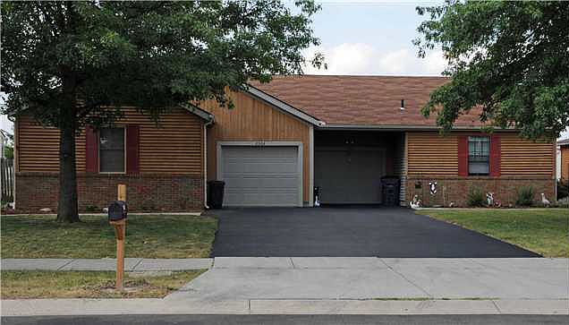 1st image of 2304 Deerfield Dr