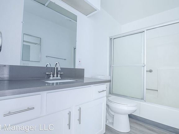 4th image of 300 W Avenue 37 APT 109