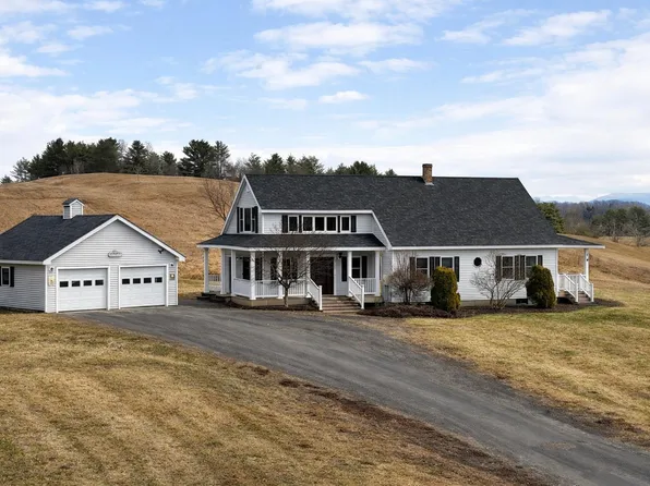 82 Stark Road, Lyndon, VT 05851