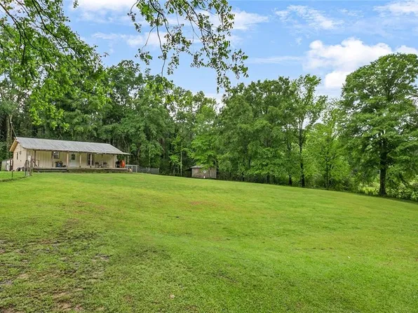 442 McKinley Hurst Ln, Greensburg, LA 70441