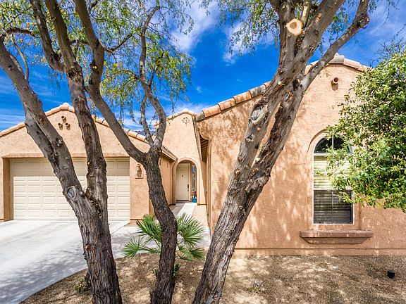4th image of 716 W Camino Tunera