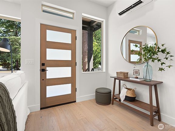 5th image of 9909 NE 200th Street #C