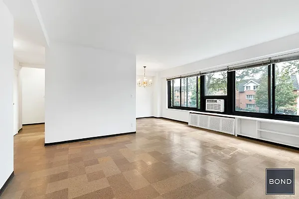 Sold by Bond New York | media 6