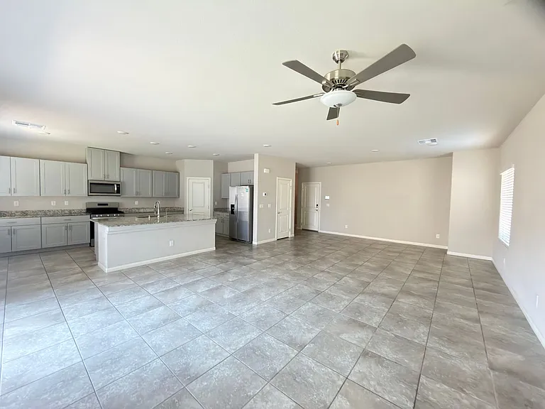 1180 Pitaya Ct — Photo 6