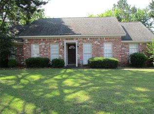 6018 Forest Grove Ct, Montgomery, AL 36117