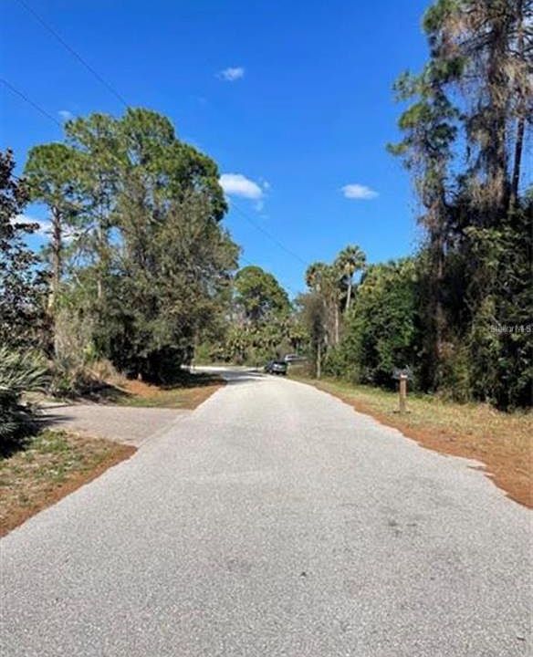 2nd image of Daphne Rd #15