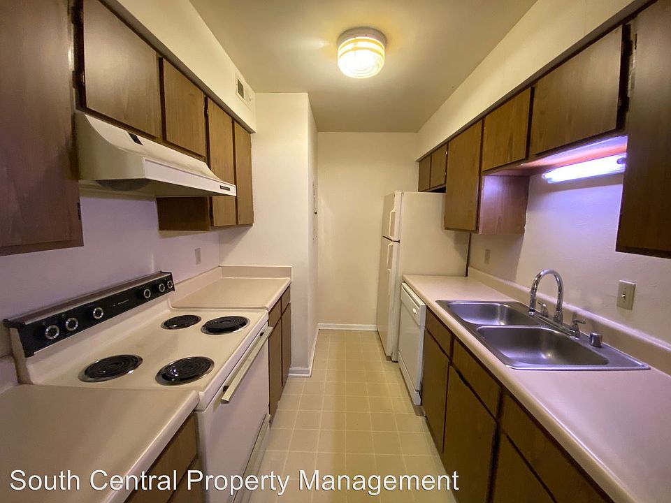 1st image of 501 Eric Ave APT D28