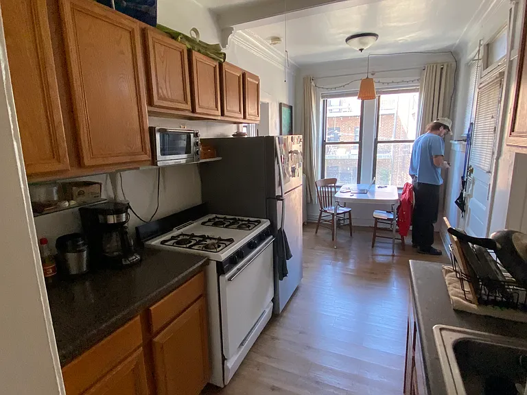 1471 W Carmen Ave #3S — Photo 4