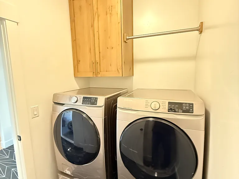 Wash & Dryer Provided