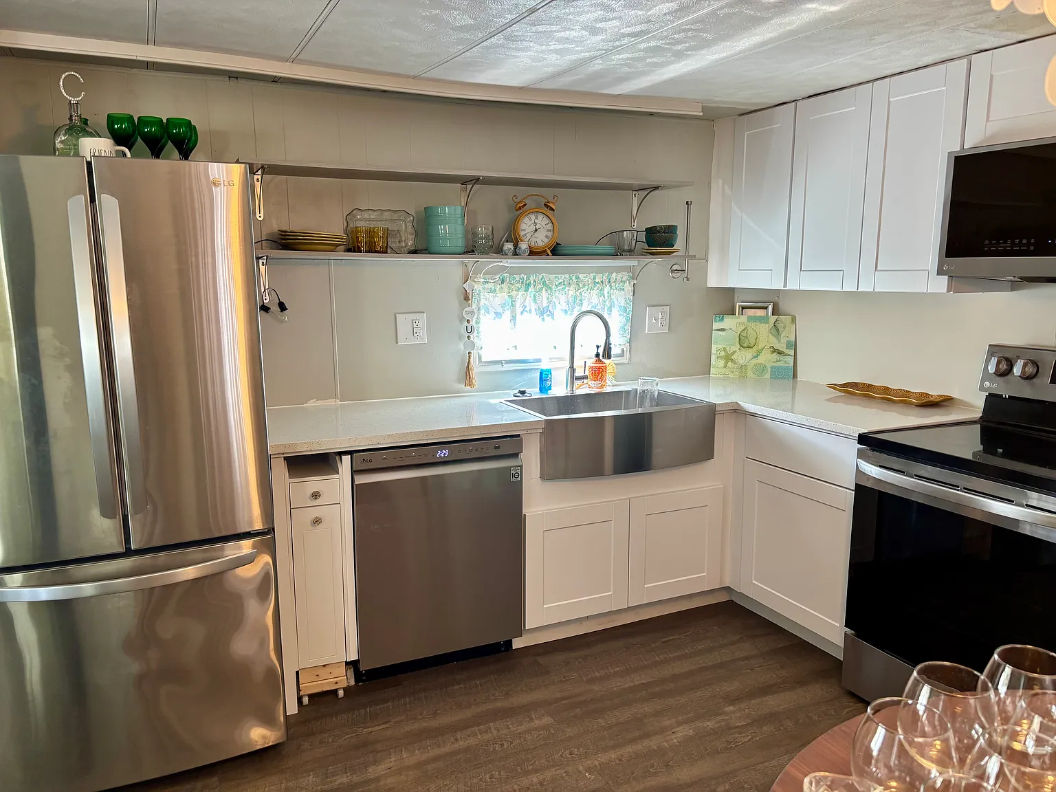 2 bed, 1100 sqft, $1,800 — Photo 3