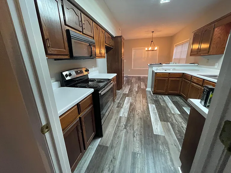 219 W Sunset Cir — Photo 14