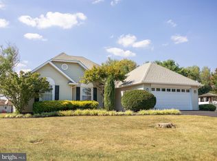 271 Friendship Dr, Martinsburg, WV 25405