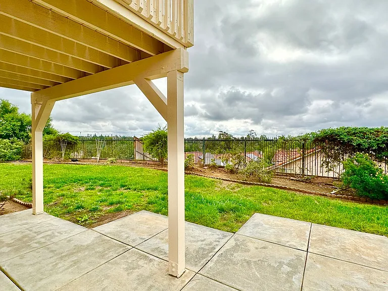 1043 Carryll Park Ct — Photo 17