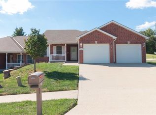 2620 S 33rd St, Saint Joseph, MO 64503