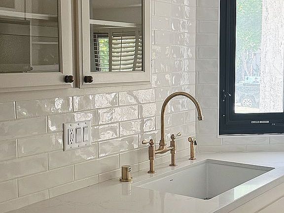 3rd image of 3885 Caminito Litoral Unit 234