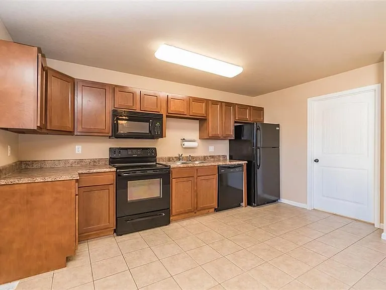 20960 Humanity Ln — Photo 4