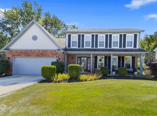 1067 Arlington Ct, Carmel, IN 46280