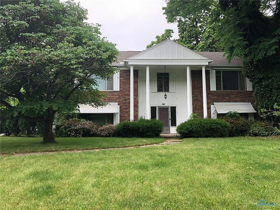 1st image of 1718 N Cove Blvd