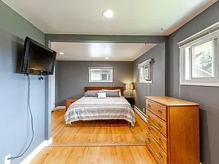 3025 West Houston Avenue - 1 — Photo 2