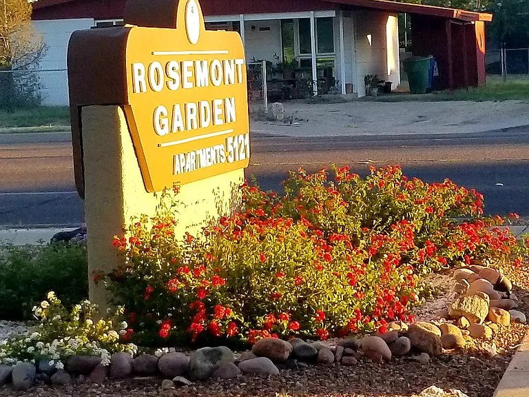 Rosemont Garden Apartments — Photo 8