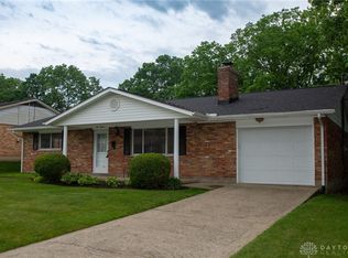 211 Lawndale Ave, Lebanon, OH 45036