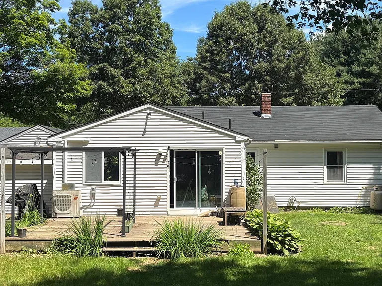 3 Anderson Ln — Photo 2